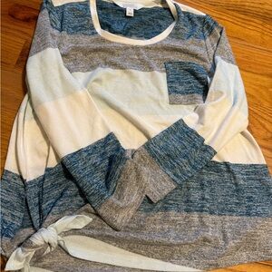 Market & Spruce knotted top